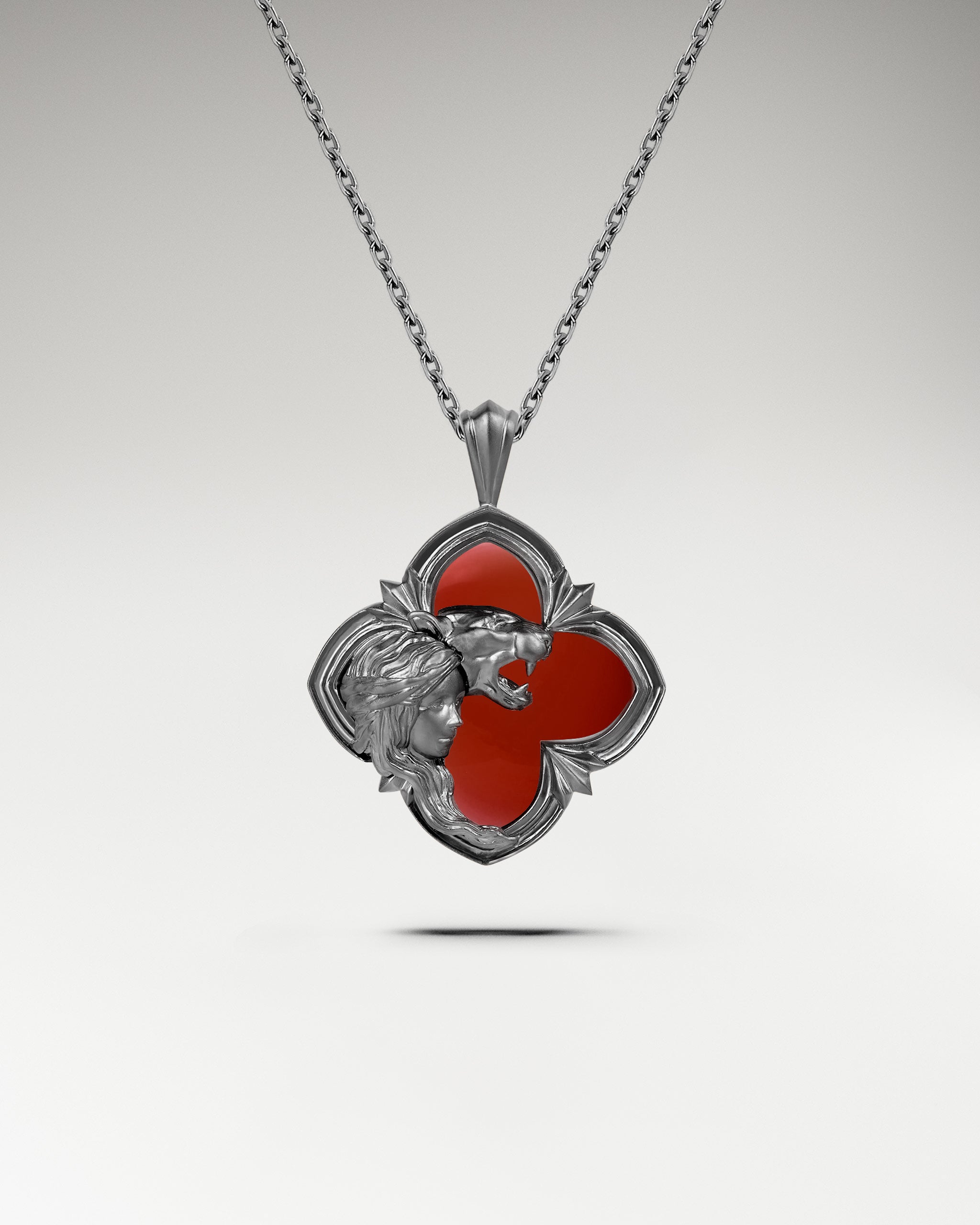 真珠層付きスターリングシルバーのワイルド エンカウンター ペンダント ネックレス