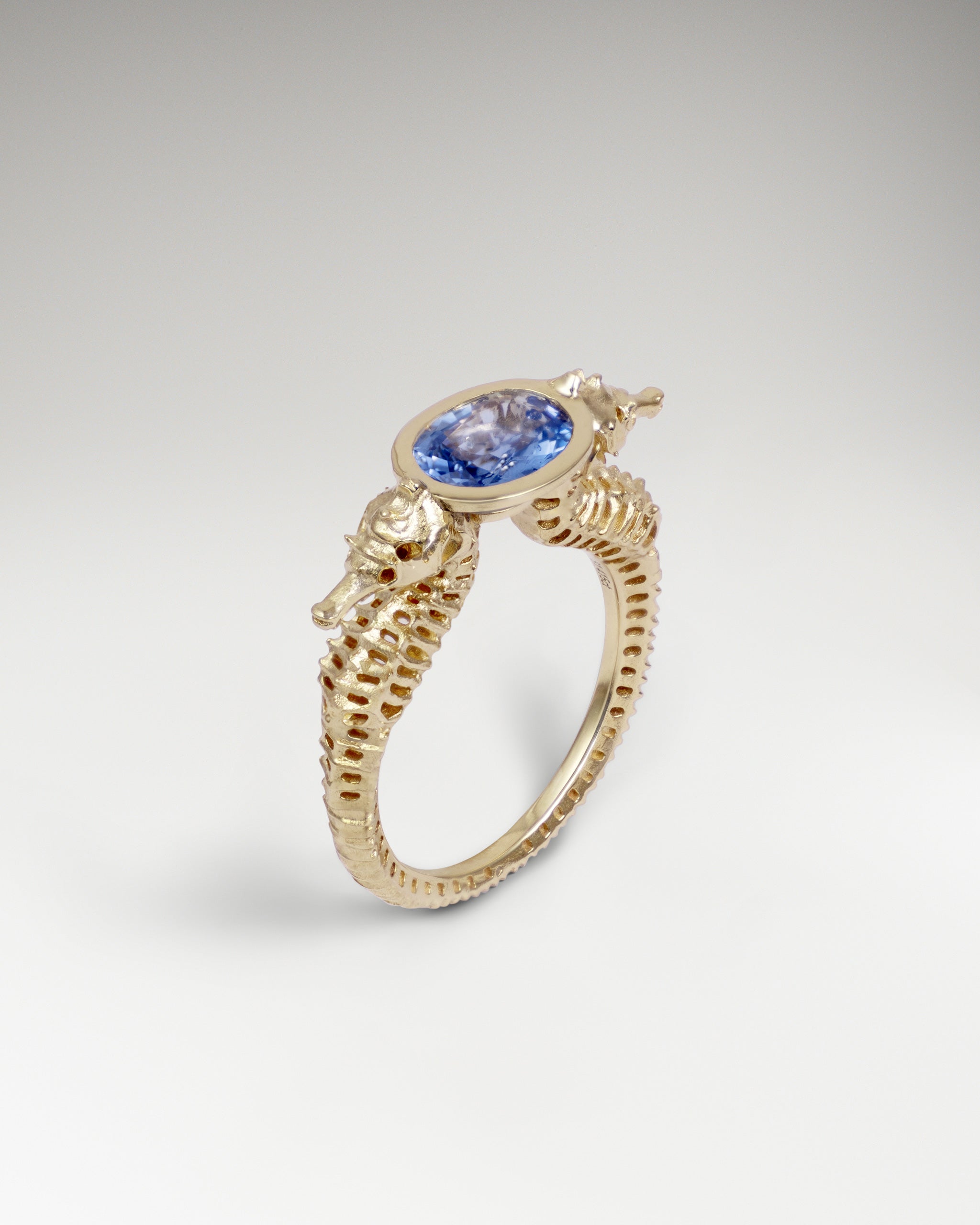 Wild Ranging Ring aus Gold und schwarzem Achat mit Diamanten