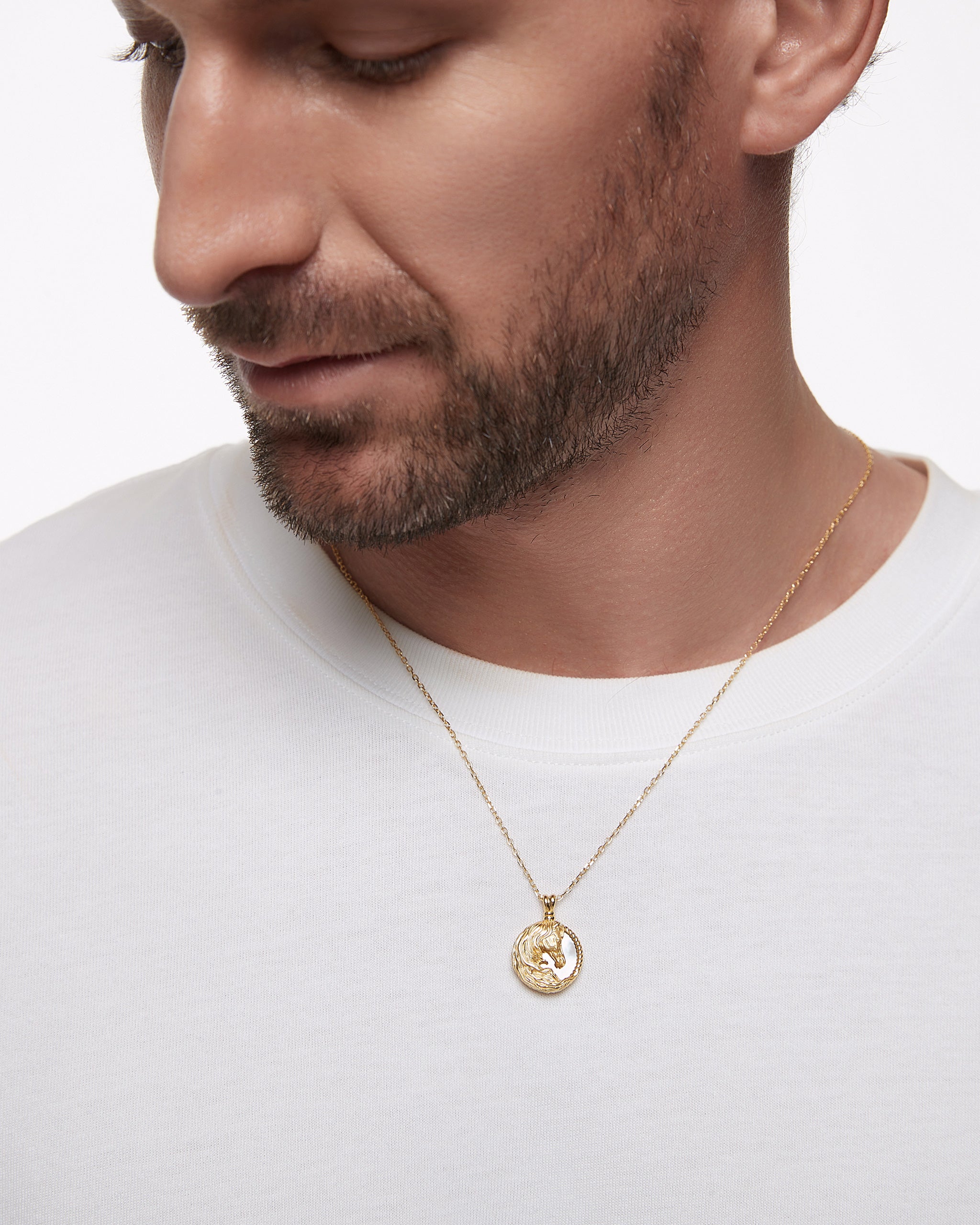 Colgante Escultura Caballo En Oro Con Lapislázuli