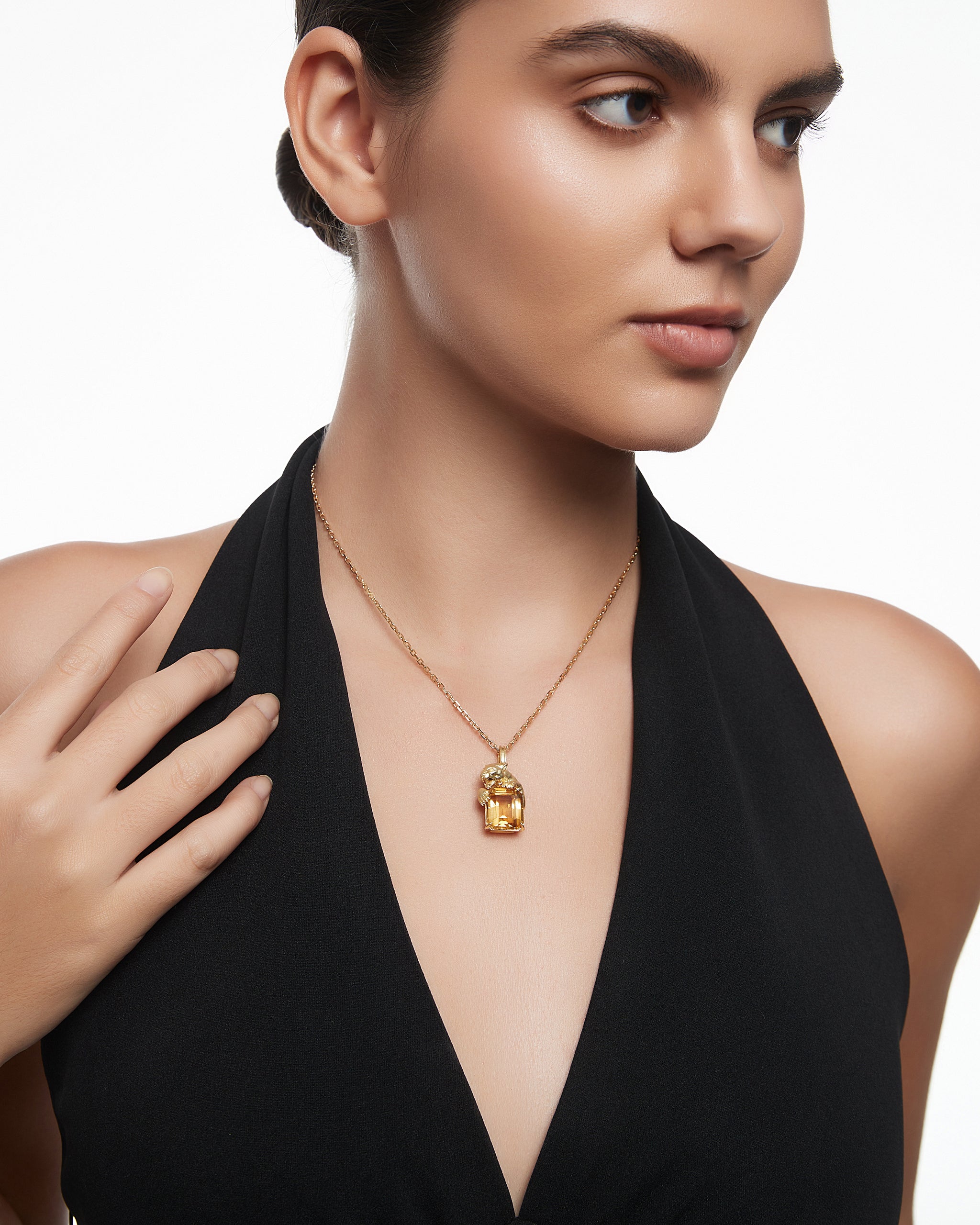Savanna Sculptural Pendant Necklace In Gold Vermeil