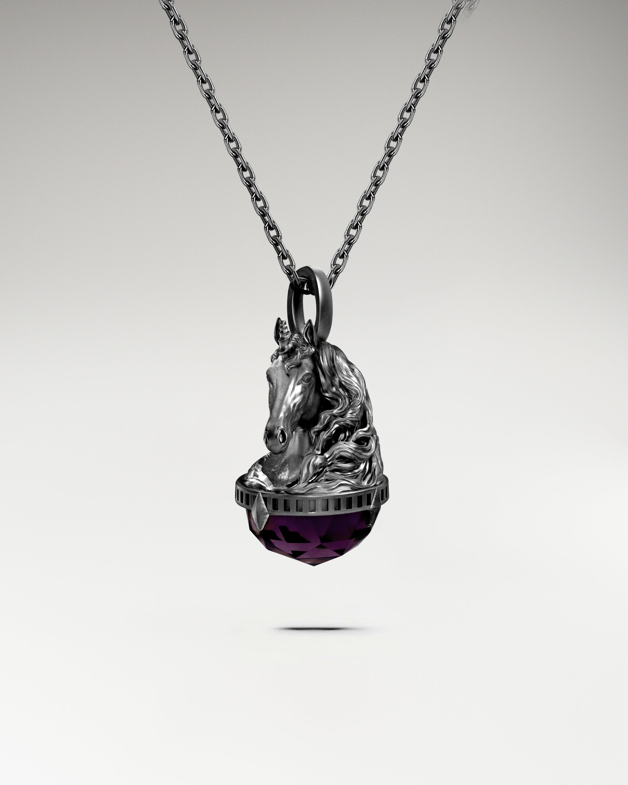 Monokeros Pendant In Sterling Silver With Amethyst