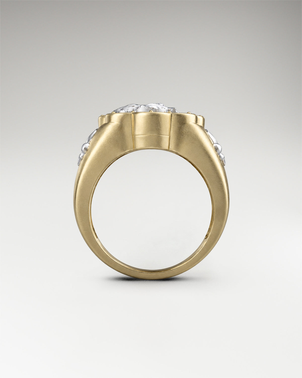 Noble Encounter Ring In Sterling Silver With Black Agate