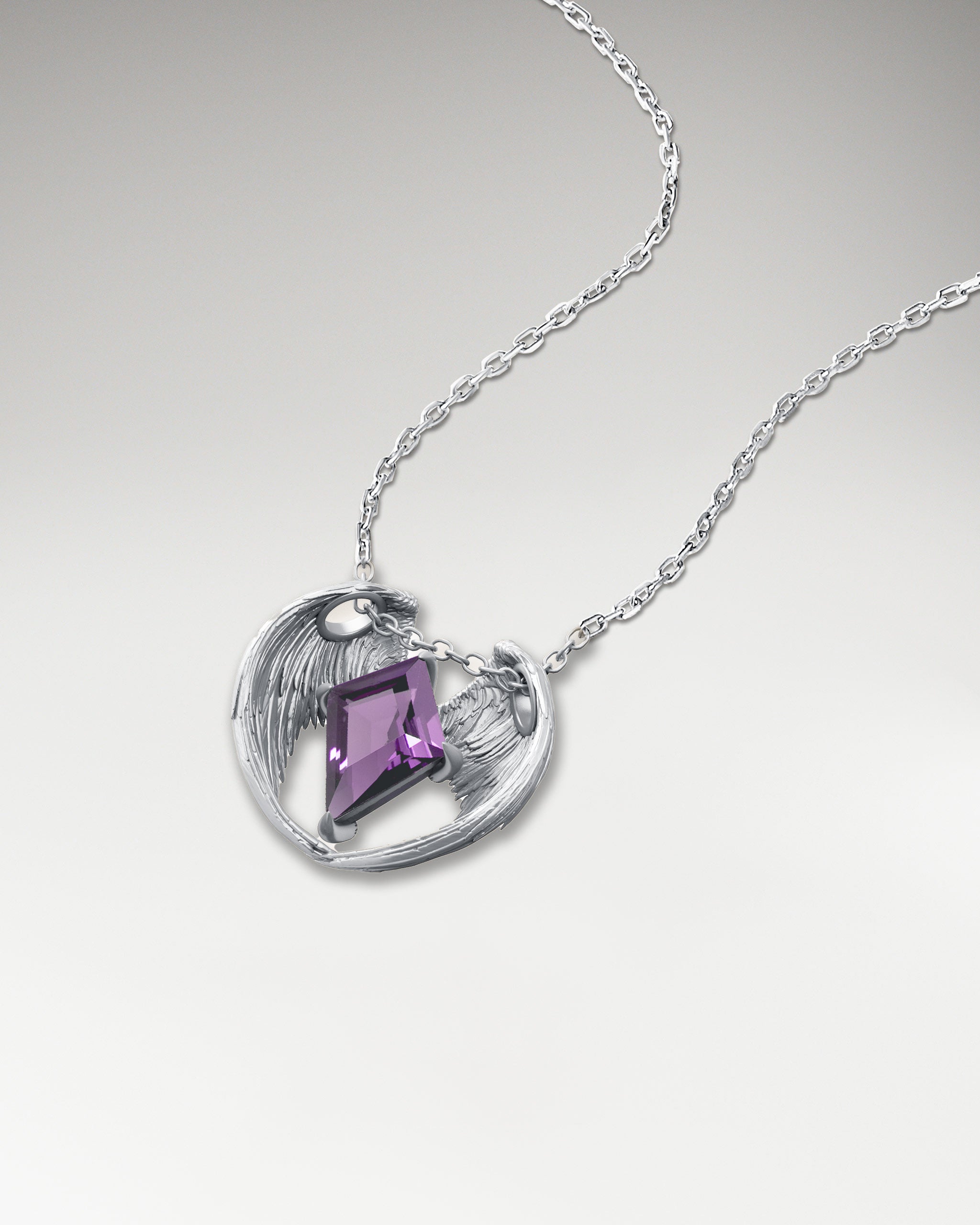 骑士之翼黄金吊坠和达斯维达尖晶石