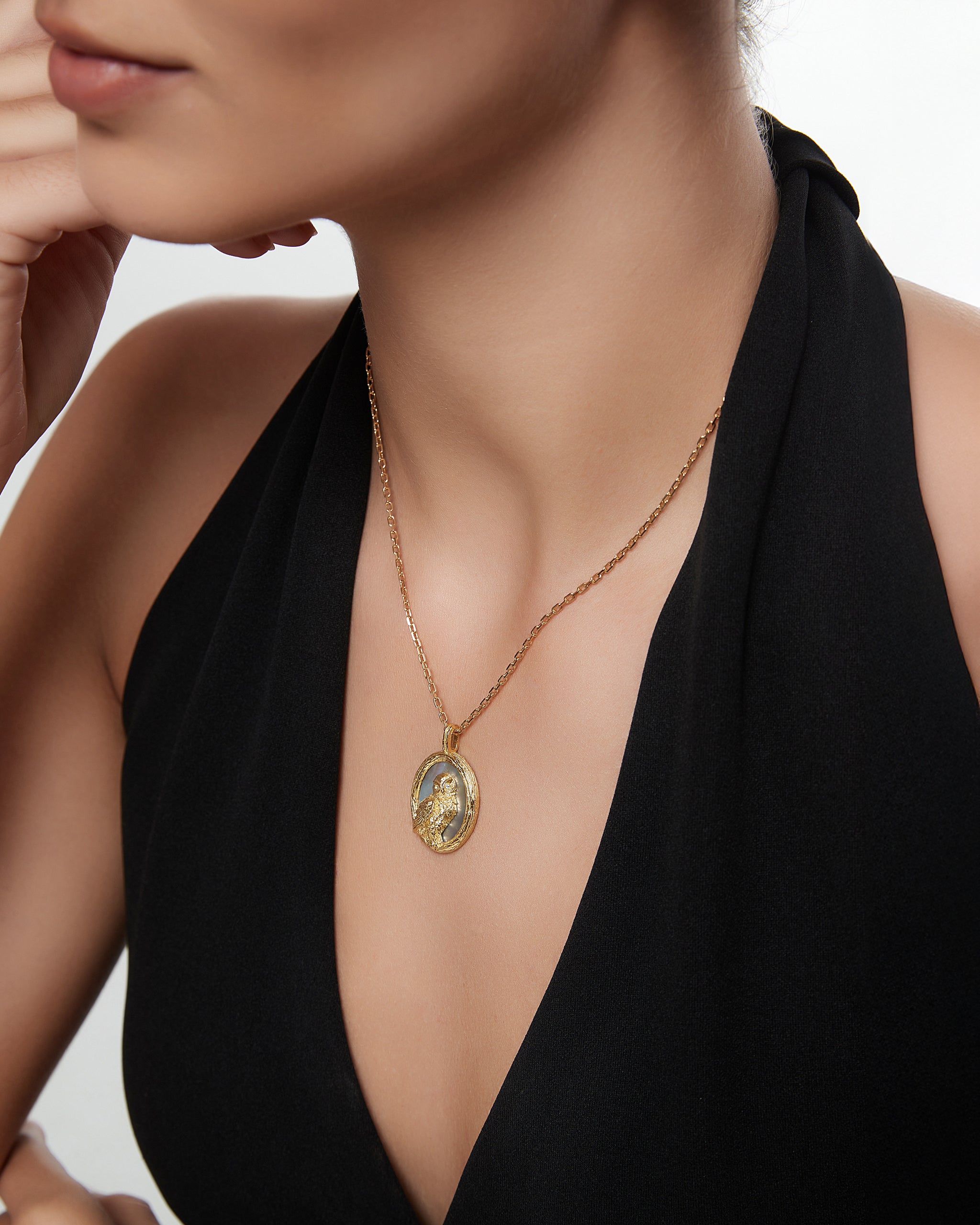 Collar de elfo del bosque en plata de ley con nácar negro