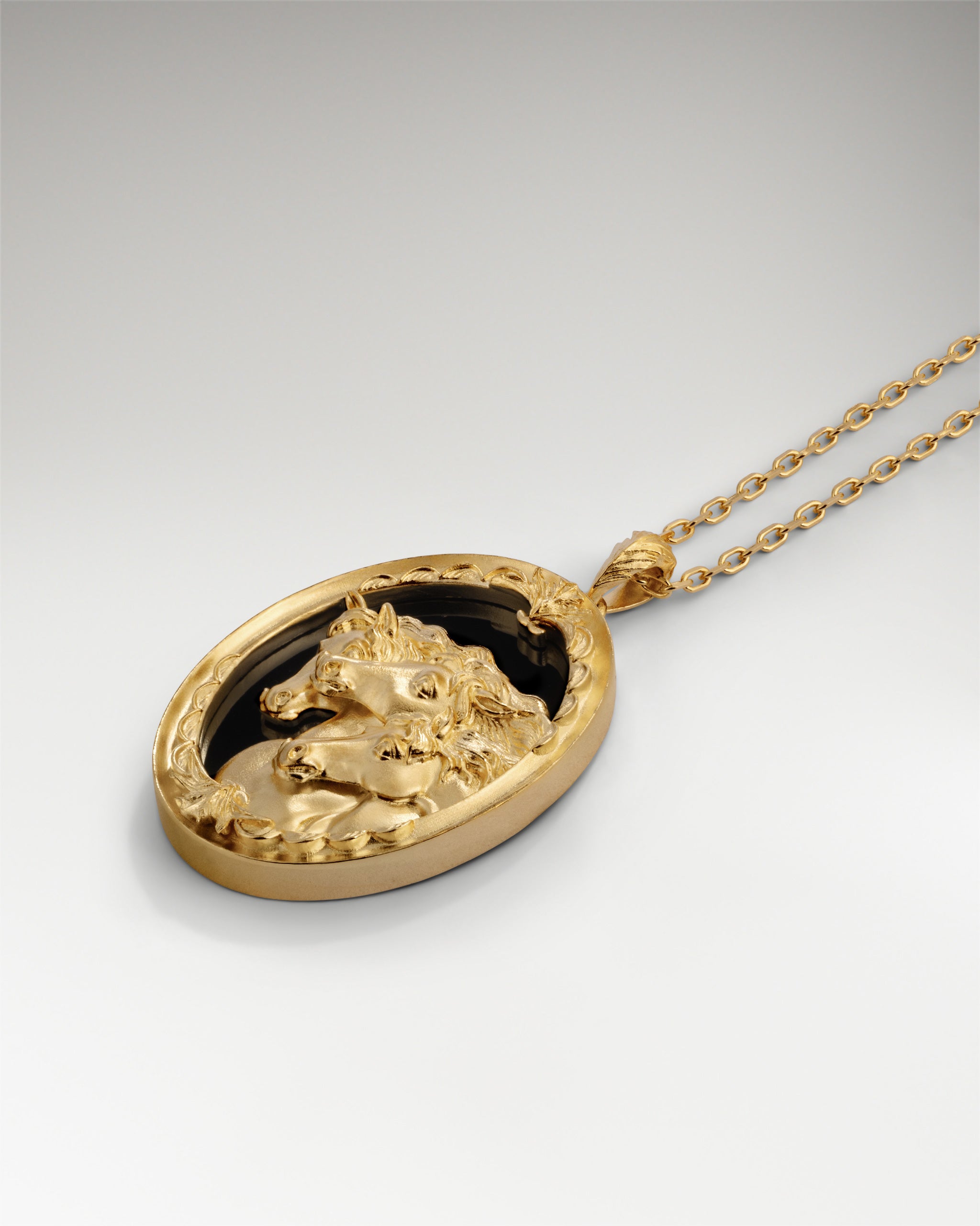 Royal Cavalcade Pendant In Sterling Silver With Black Agate