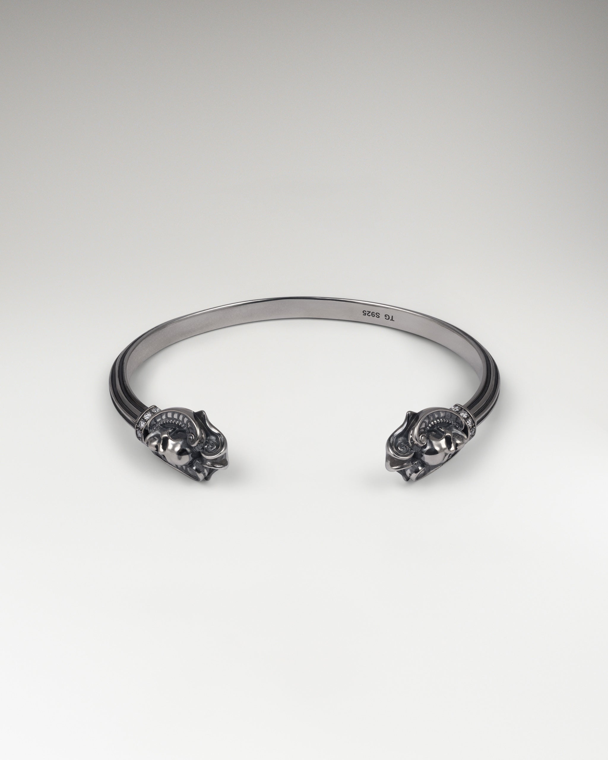 Pharaoh’s Skull Bracelet In Sterling Silver
