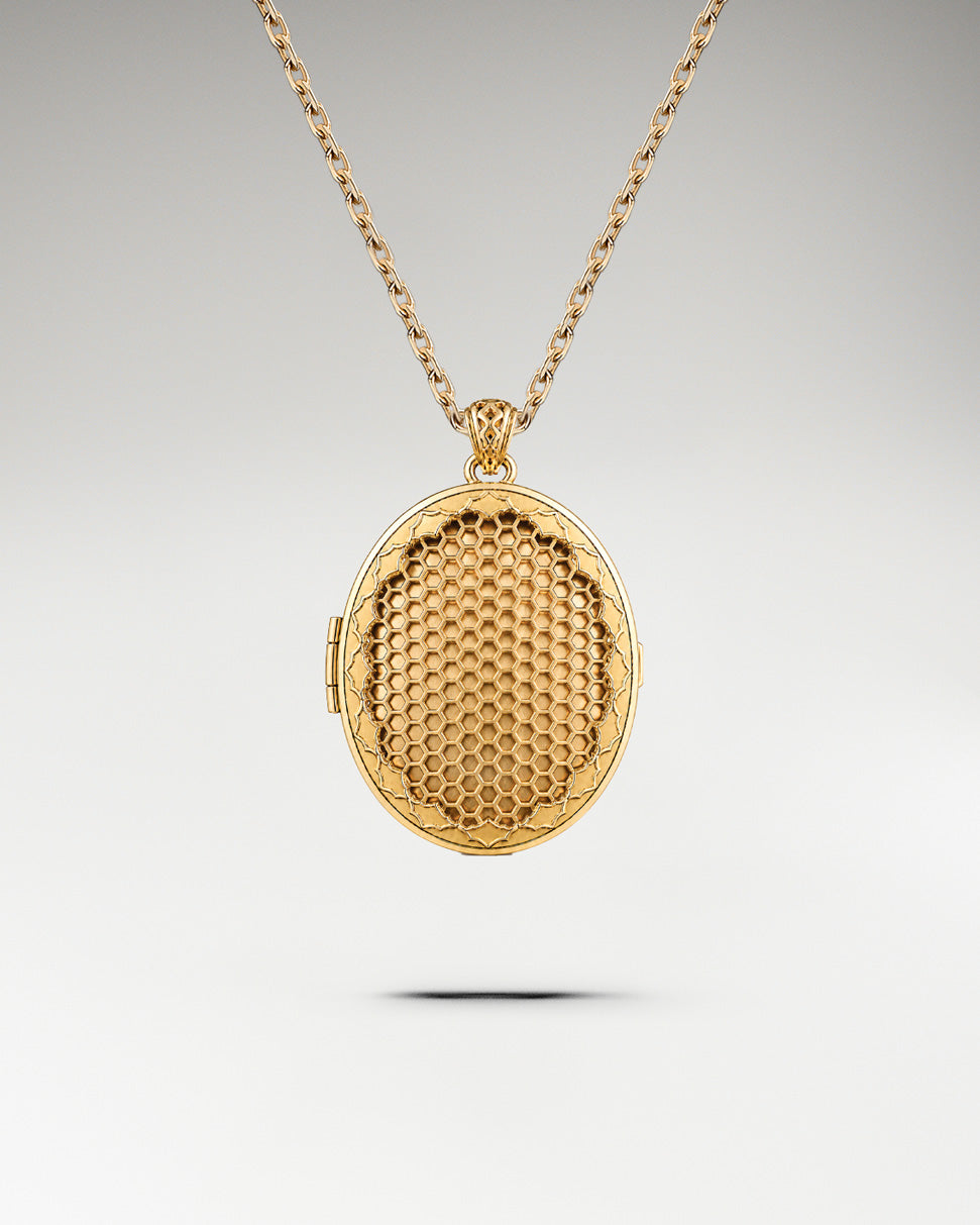 Steed Locket Pendant In Sterling Silver