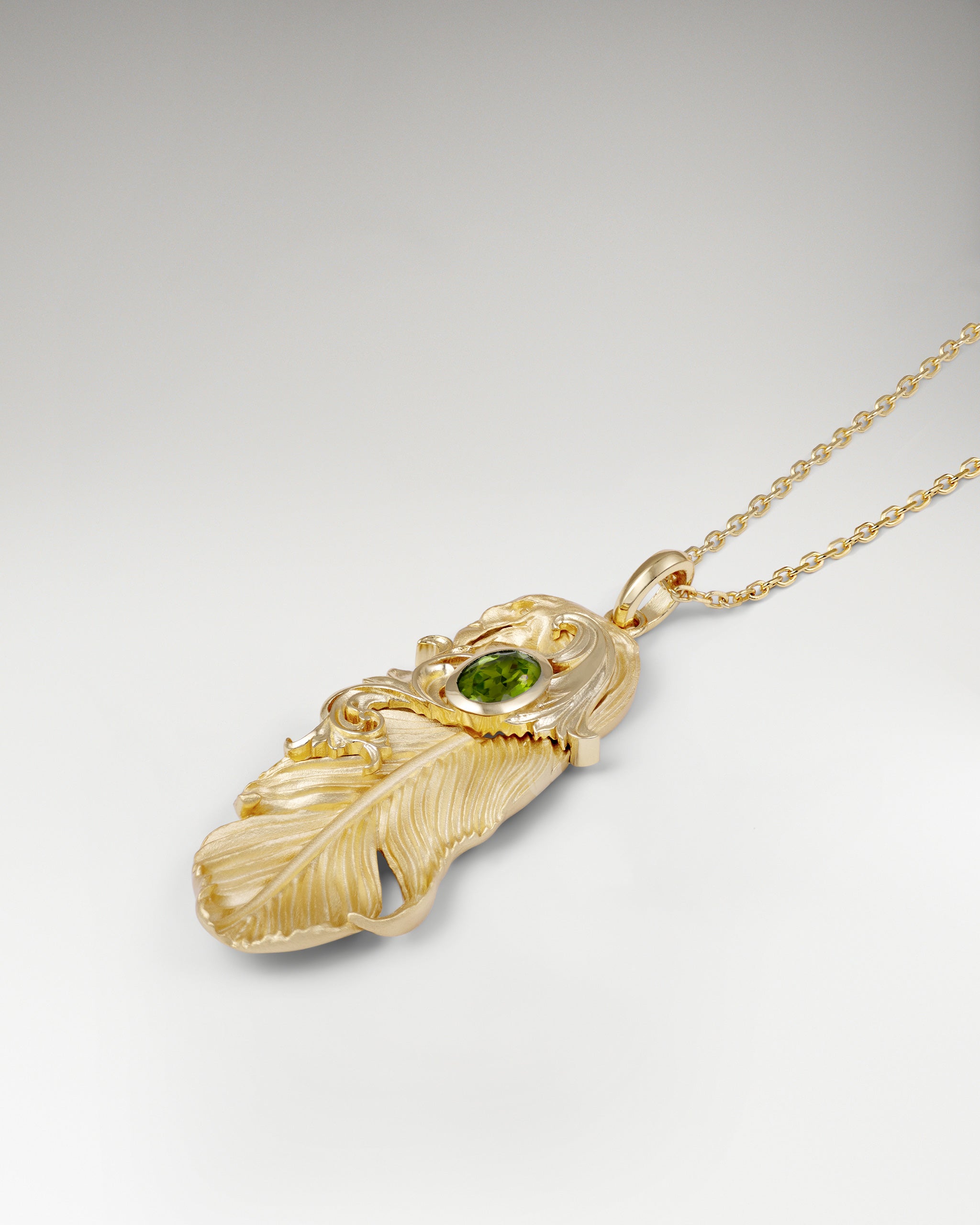 スターリングシルバーとブルートパーズのインディジナス・ミーツ・バロック ペンダントネックレス