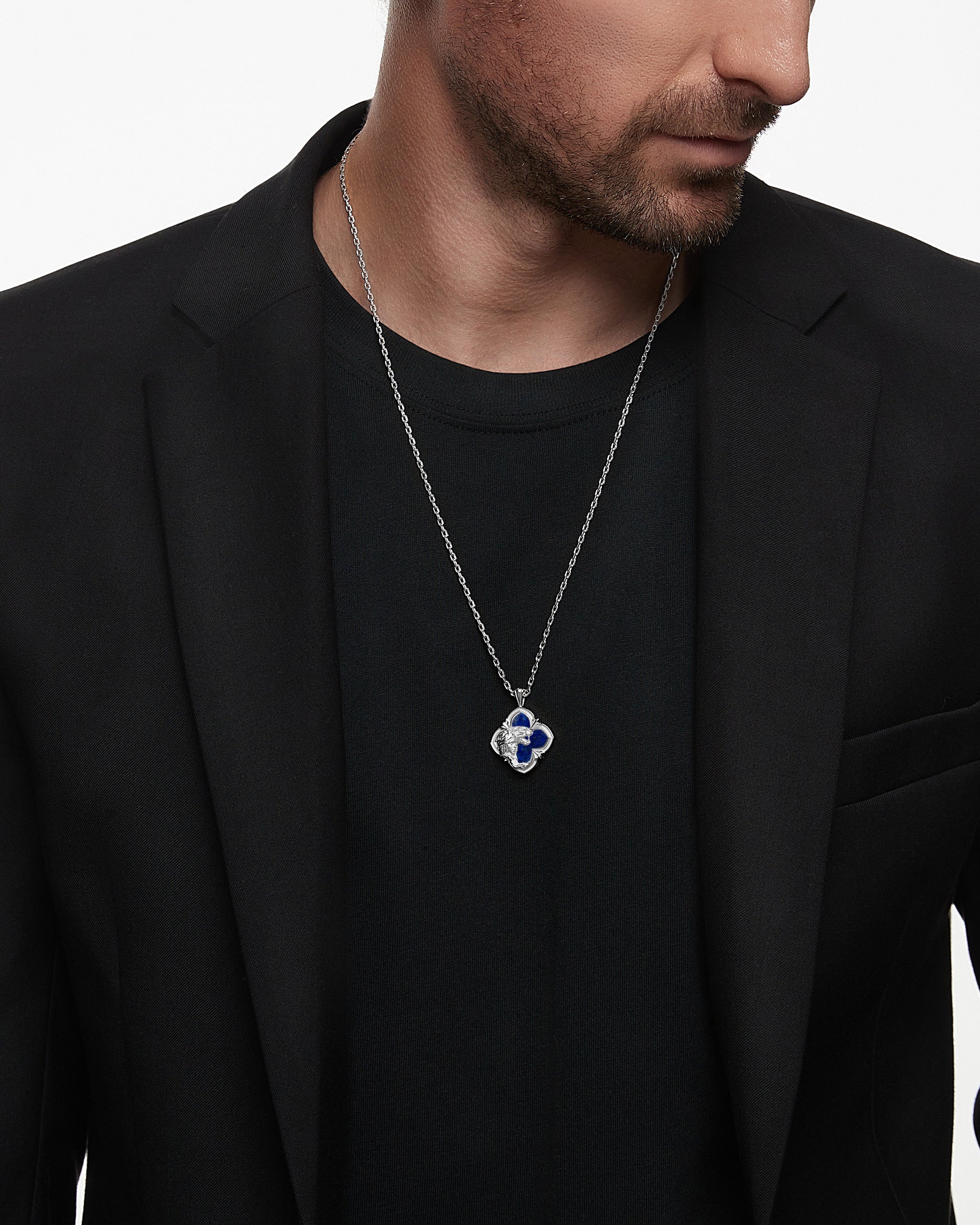 Collana con ciondolo Incontro selvaggio in argento sterling con lapislazzuli