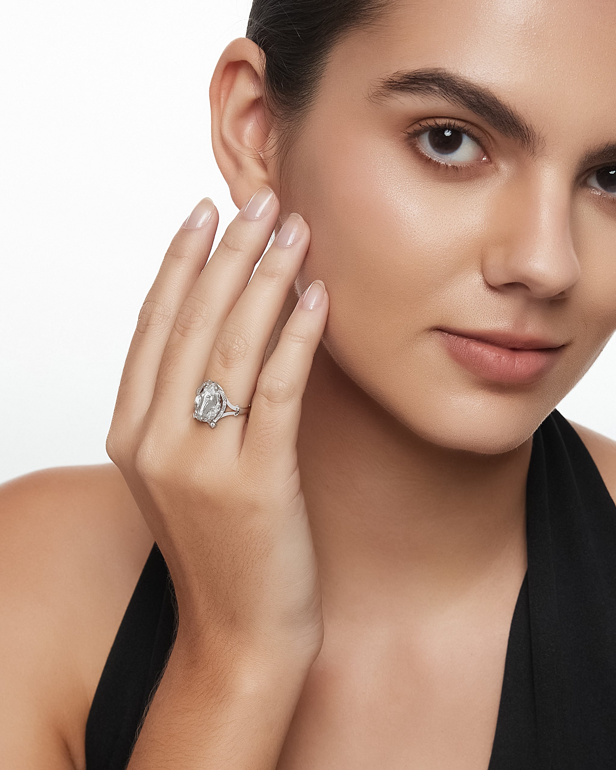 Bague Sculpture Fer À Cheval En Or Avec Diamant