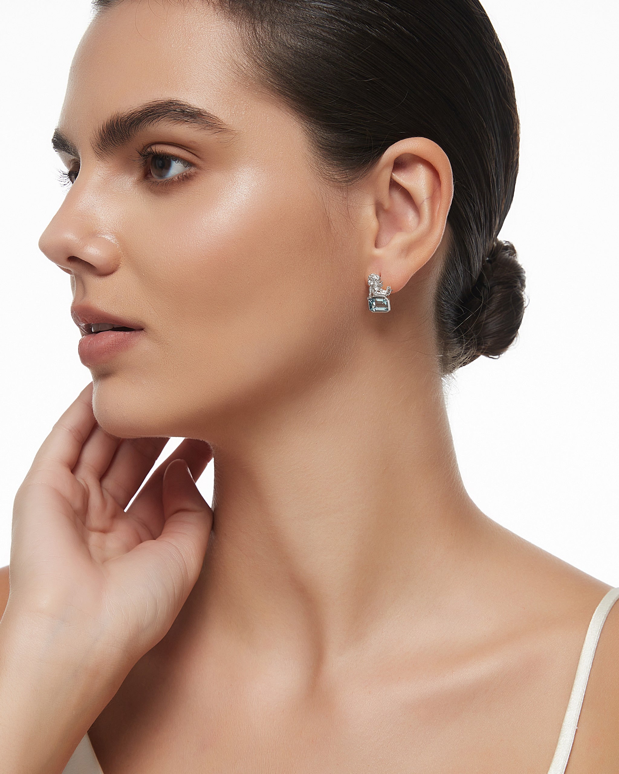 Amor-Ohrhänger aus Sterlingsilber mit Topas