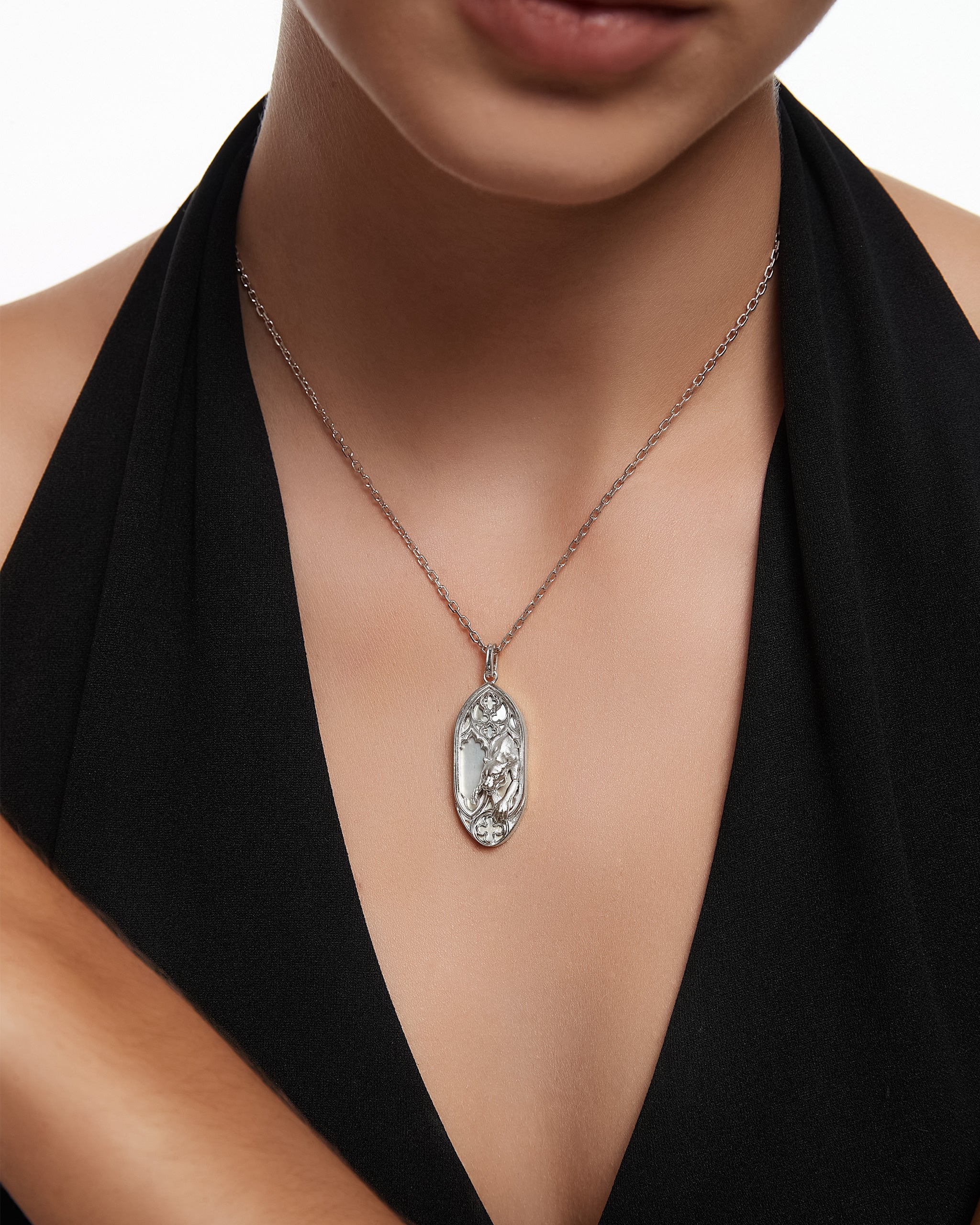 Dusk Guardian Necklace In Sterling Silver With Black Nacre (Special Offer)