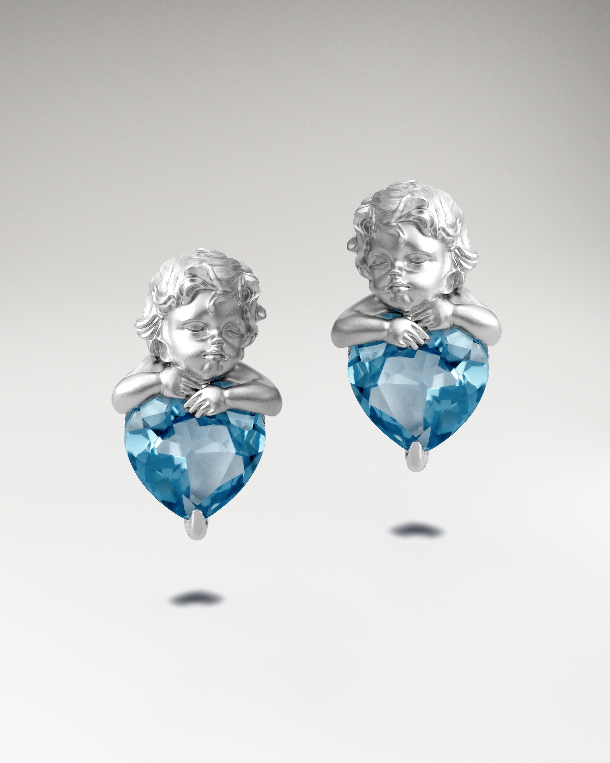 Amor-Ohrhänger aus Sterlingsilber mit Topas