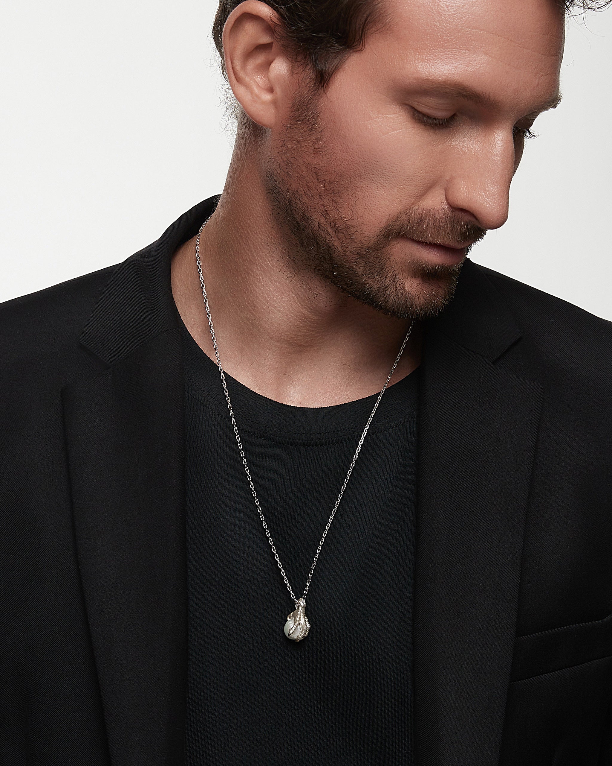 Eagle Talons Pendant Necklace In Gold Vermeil With Pearl