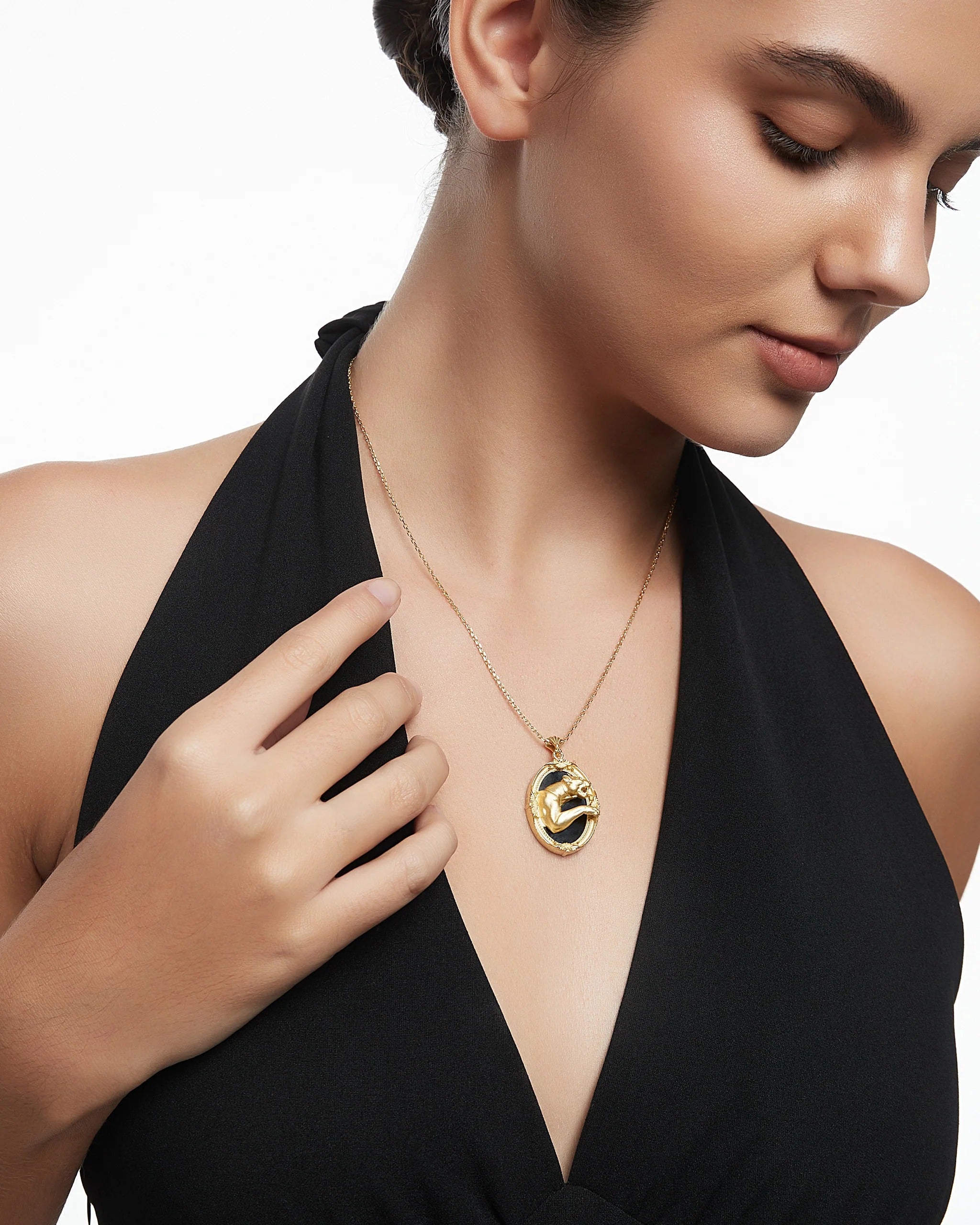 Savanna Spirit Pendant In Gold