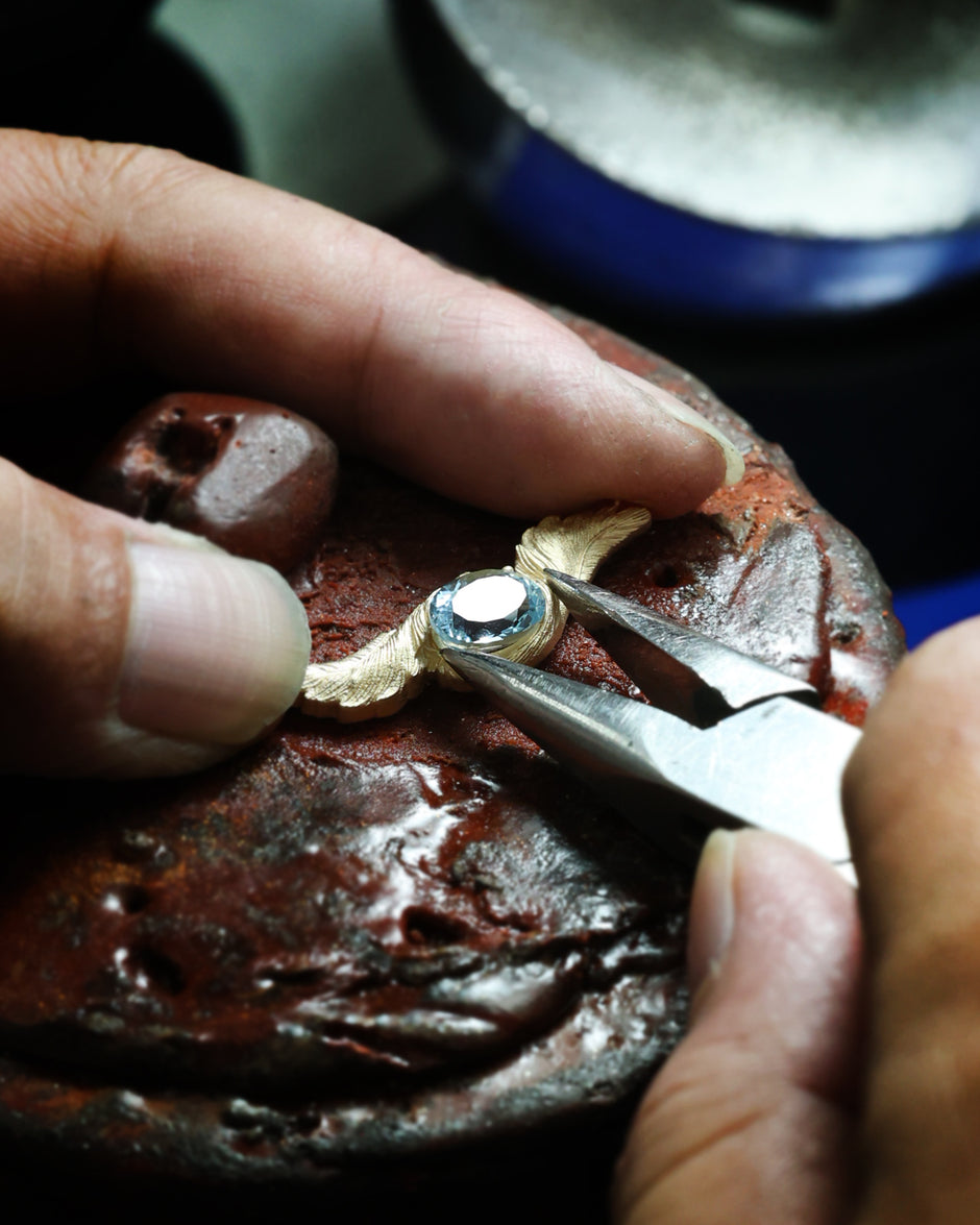 crafting jewelry by true gem