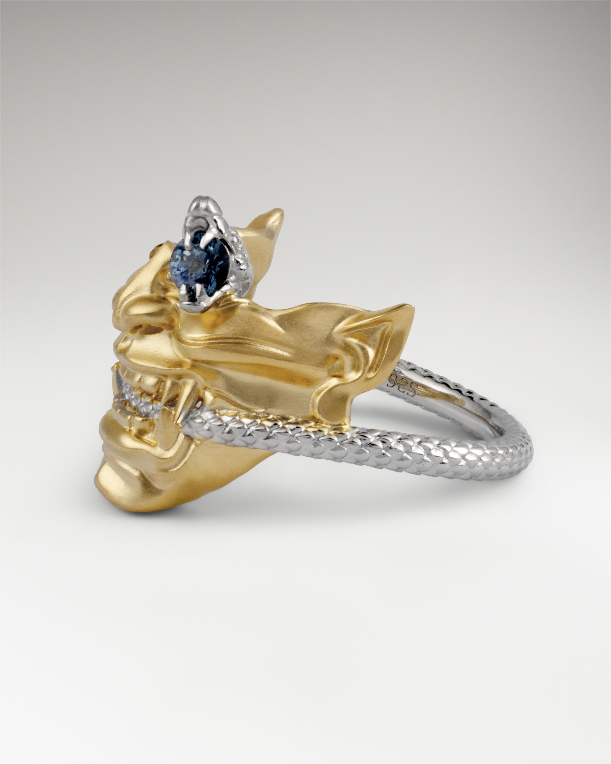 Anneau Noh d’Orochi en argent sterling avec saphir