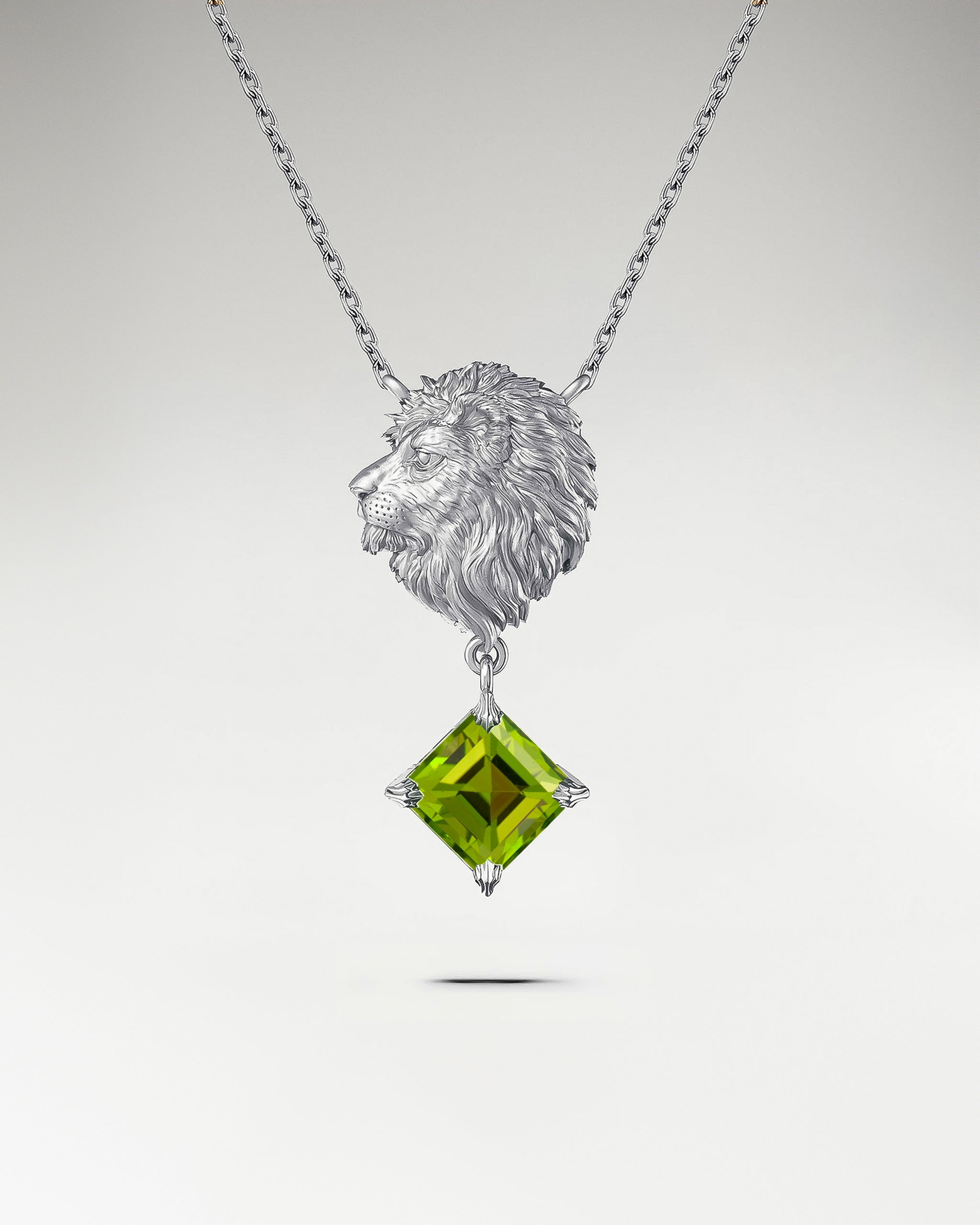 トパーズ付きスターリングシルバーのレオペンダントネックレス