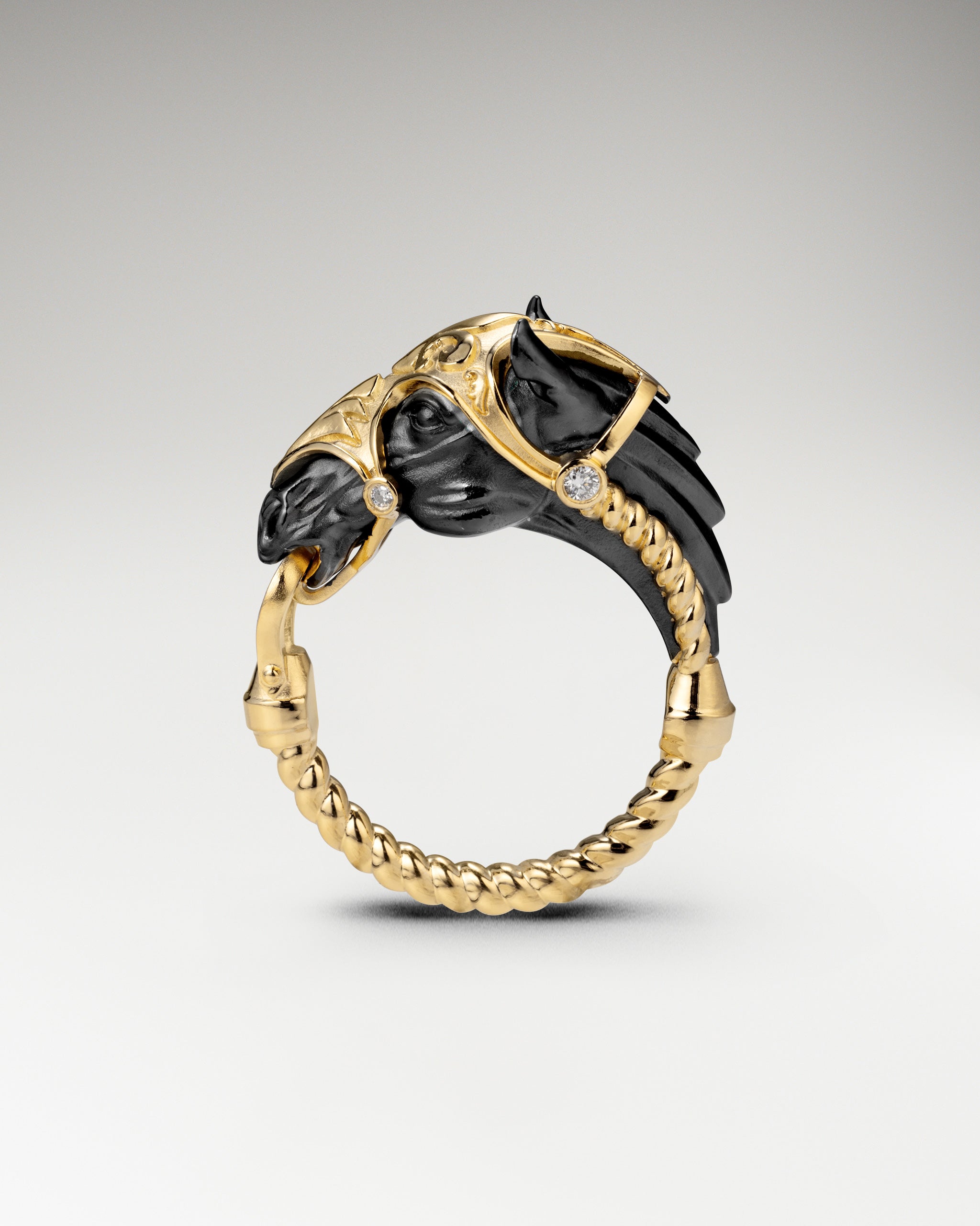 モアッサナイト付きスターリングシルバーとブラックアゲートのワイルド レンジリング リング