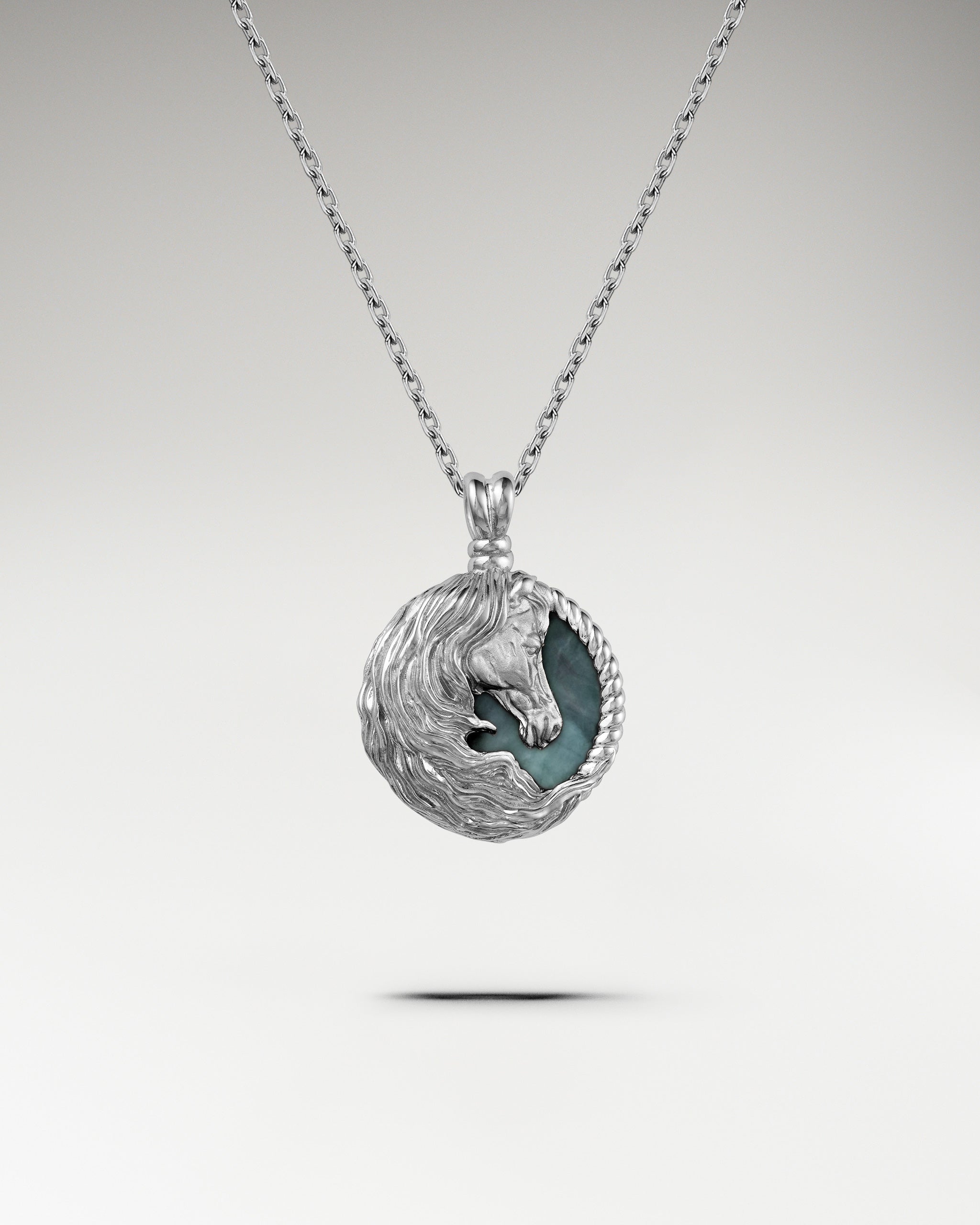 Horse Sculpture Pendant In Sterling Silver With Lapis Lazuli