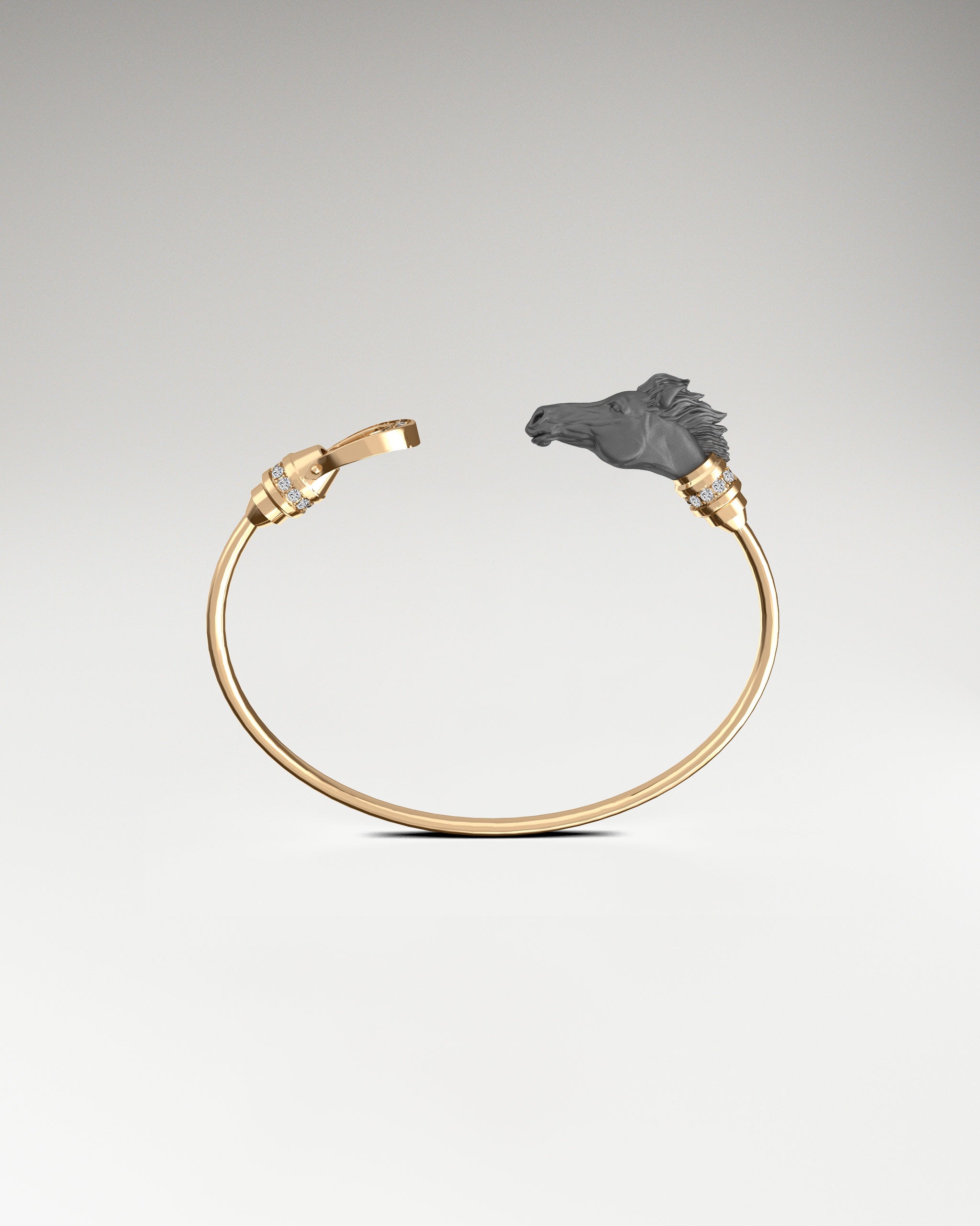 Horse Head Bracelet in Gold and Diamonds