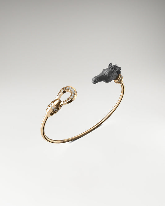 Horse Head Diamond Bracelet made in sculpture Gold Art