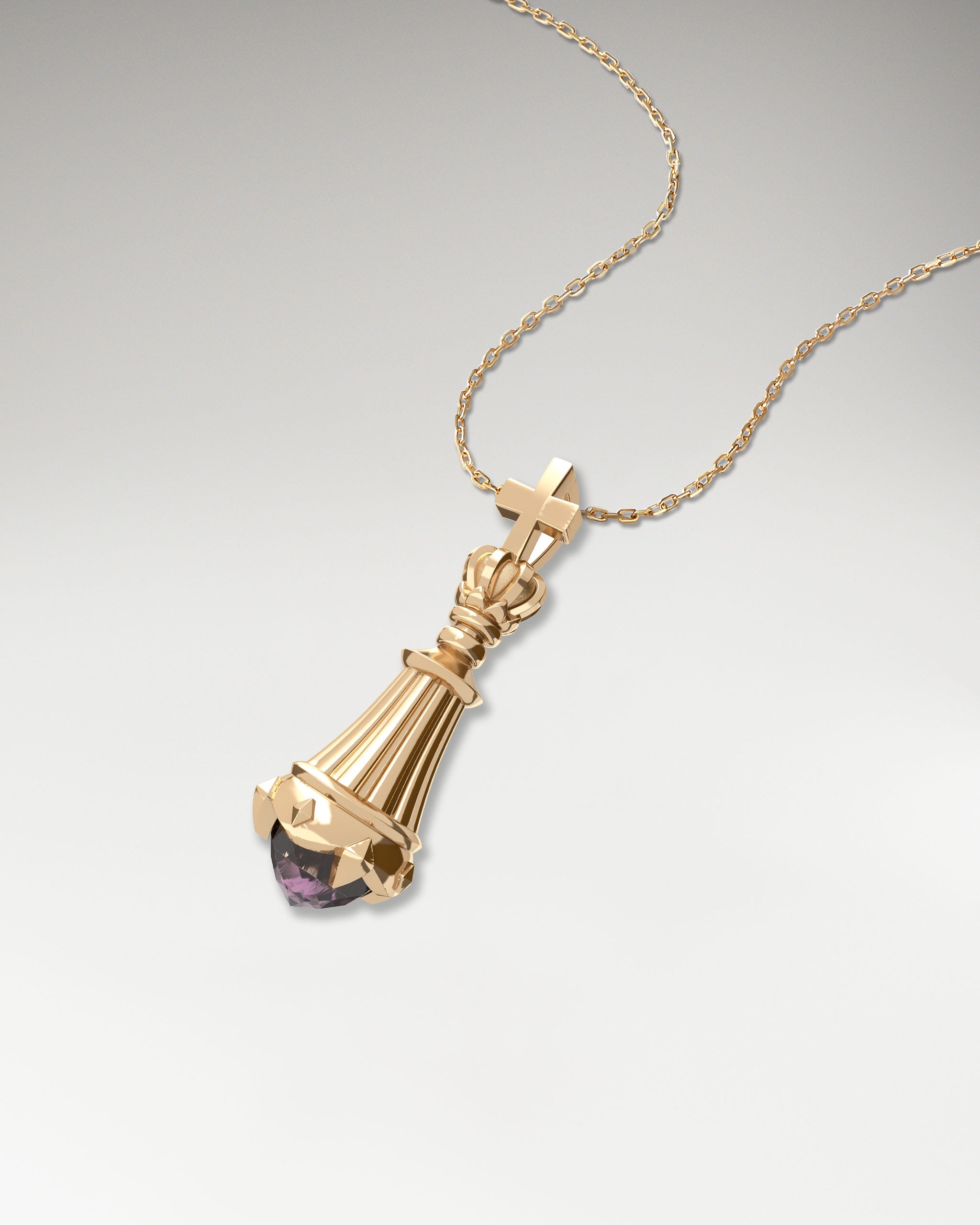 King CHess Necklace in gold with spinel
