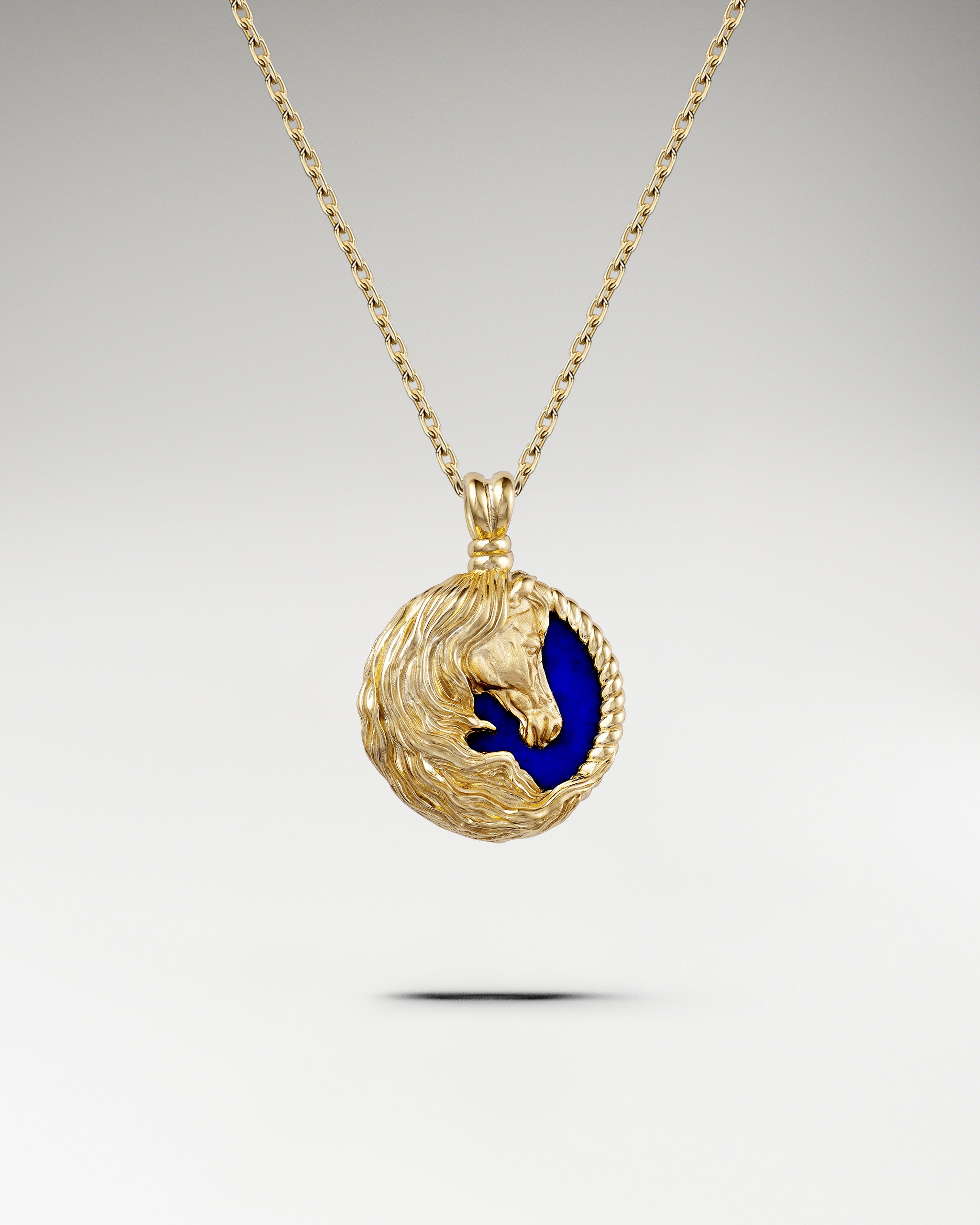 Horse Sculpture Pendant In Sterling Silver With Lapis Lazuli
